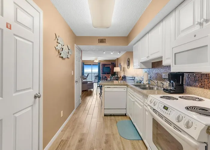 Ocean House 1805 Apartment